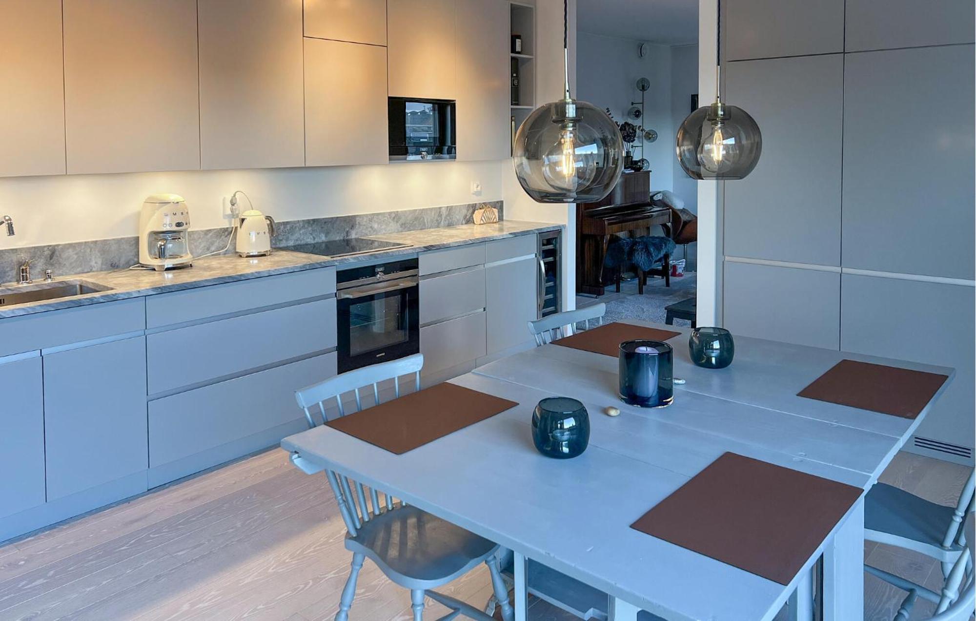 2 Bedroom Gorgeous Apartment In Stockholm Exterior photo